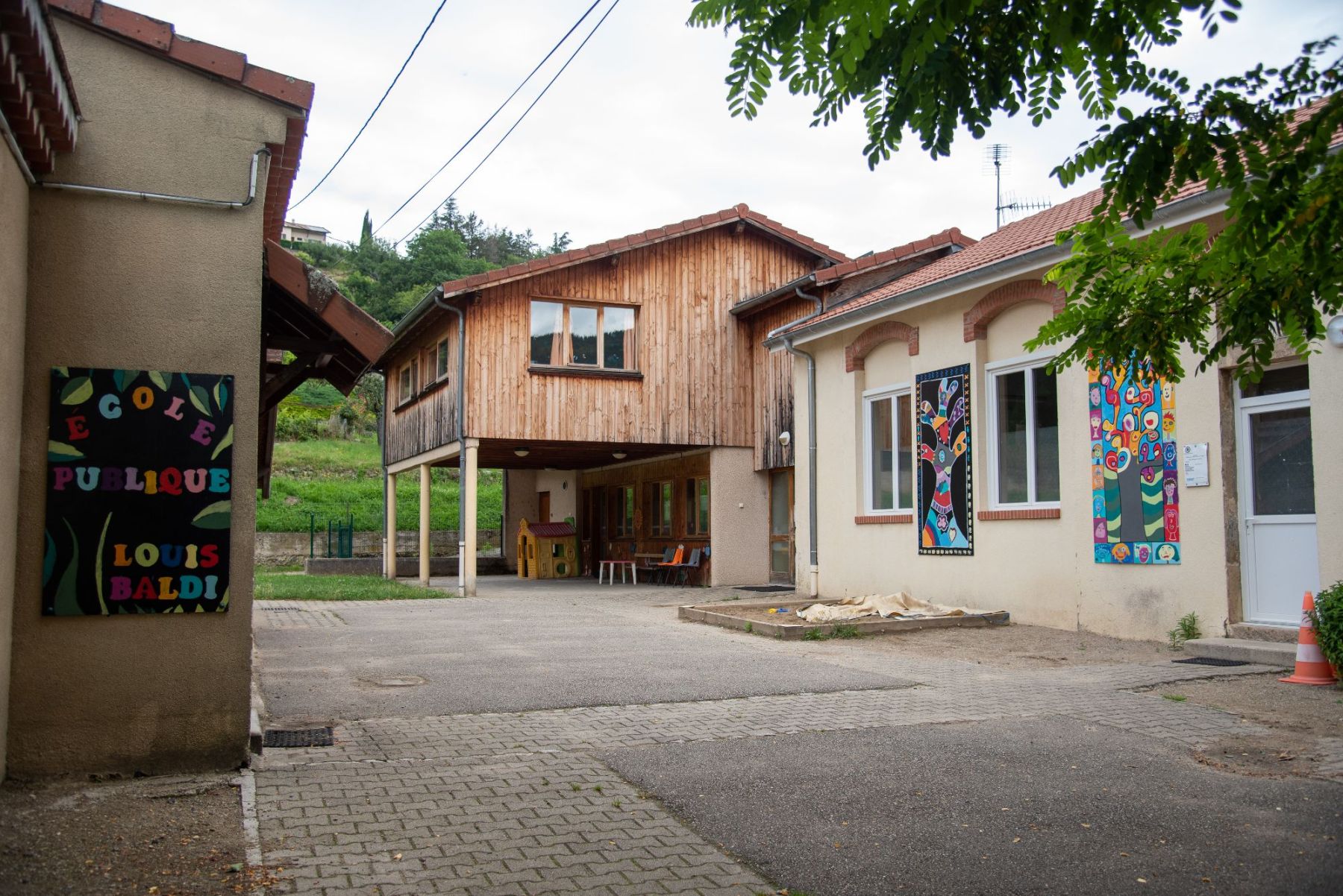 cour de récréation école publique